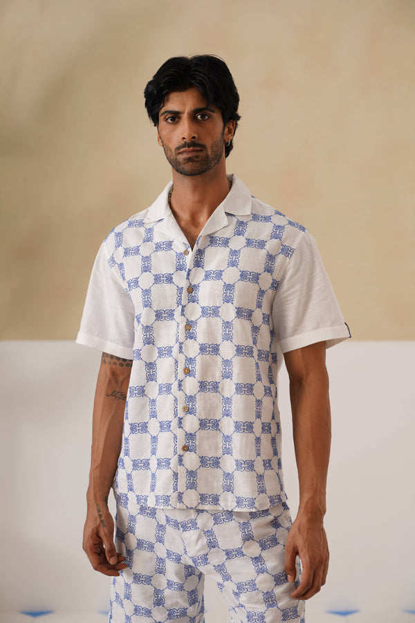 Knotty Krabs (Linen) Shirt - Salt (White)