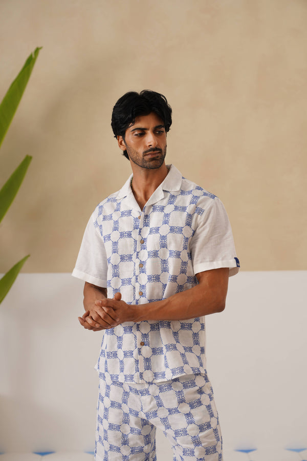 Knotty Krabs (Linen) Shirt - Salt (White)