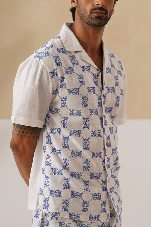 Knotty Krabs (Linen) Shirt - Salt (White)