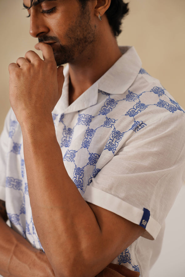 Knotty Krabs (Linen) Shirt - Salt (White)