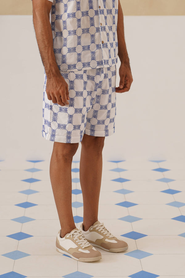 Knotty Krabs (Cotton) Shorts - Salt (White)