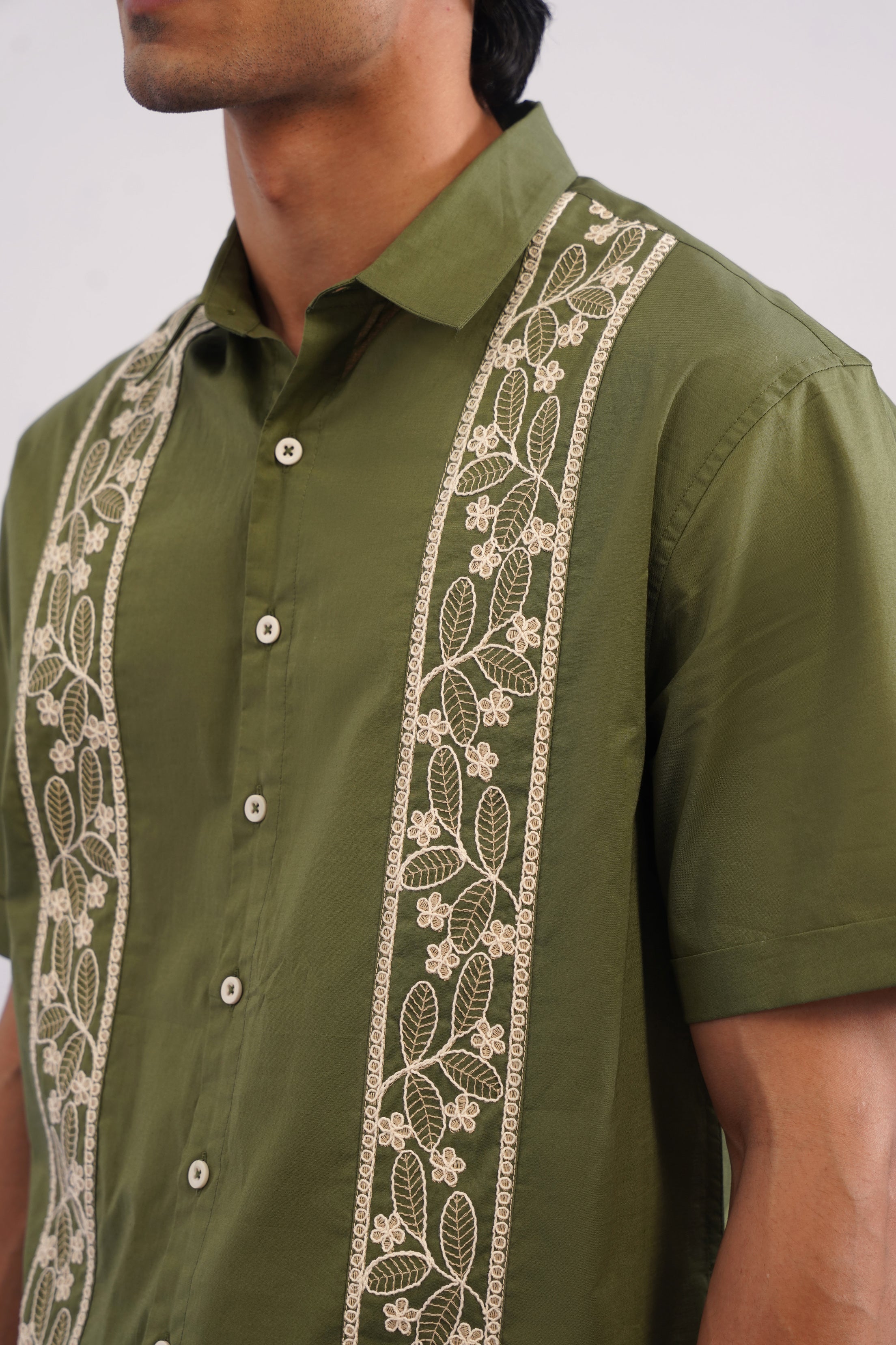 BOTANICAL TRAIL COTTON SHIRT - OLIVE GREEN