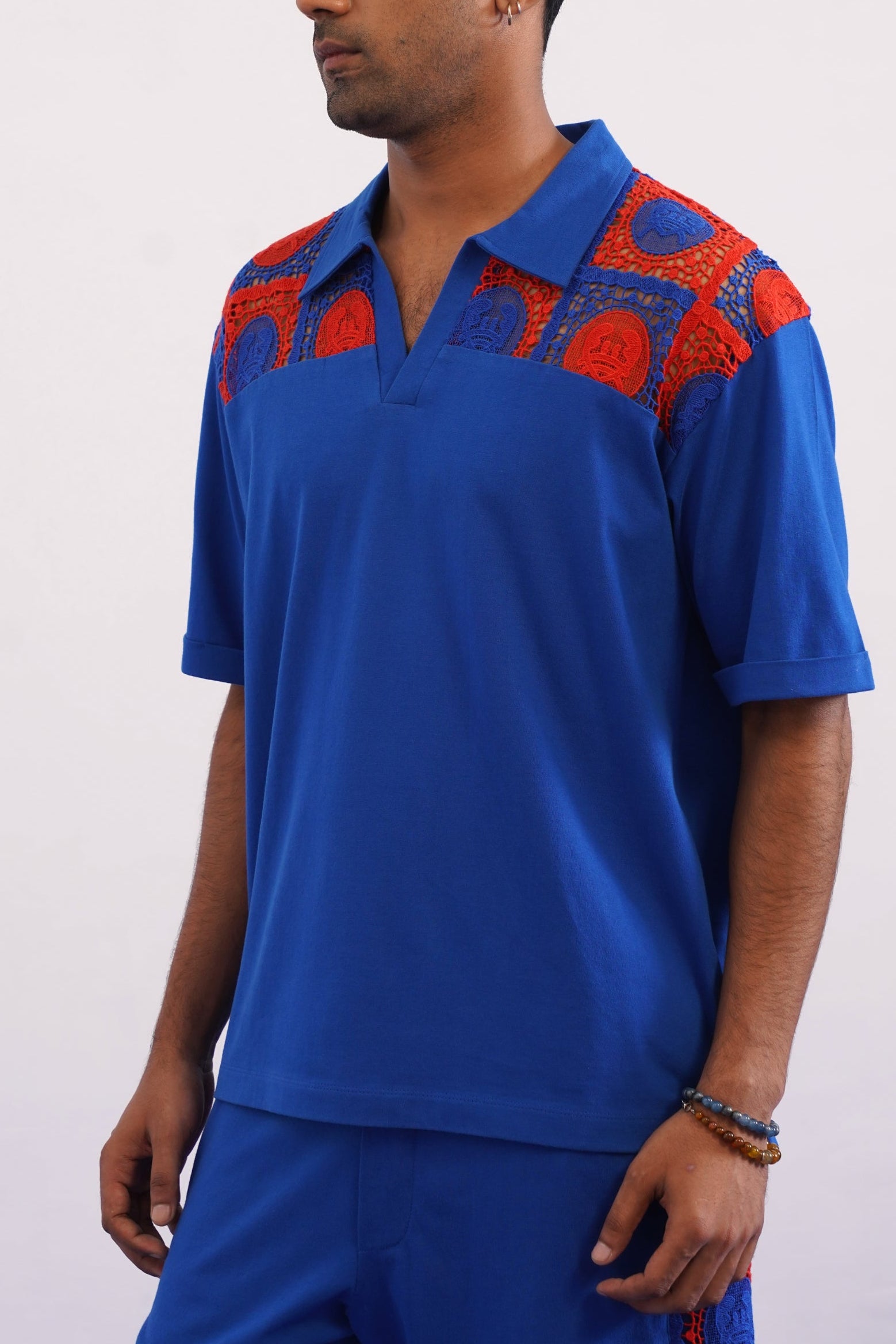 KRAB CREST GUIPURE COTTON KNIT T-SHIRT - COBALT EMBER