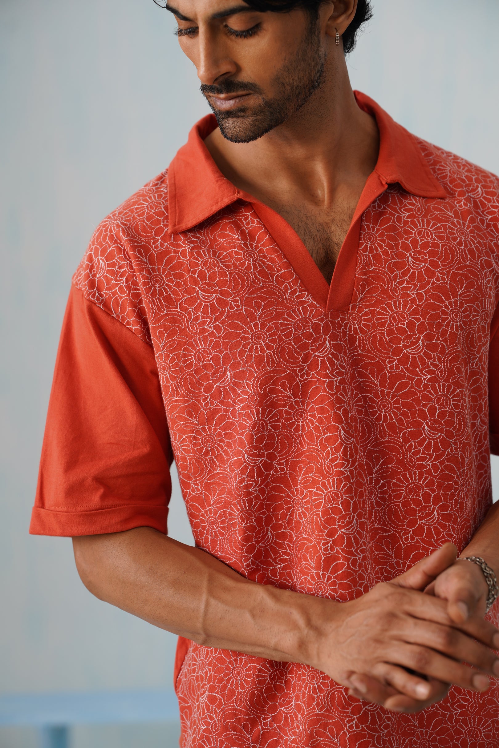 Shady Blooms Cotton Knit T-Shirt (Christmas Island Crab)