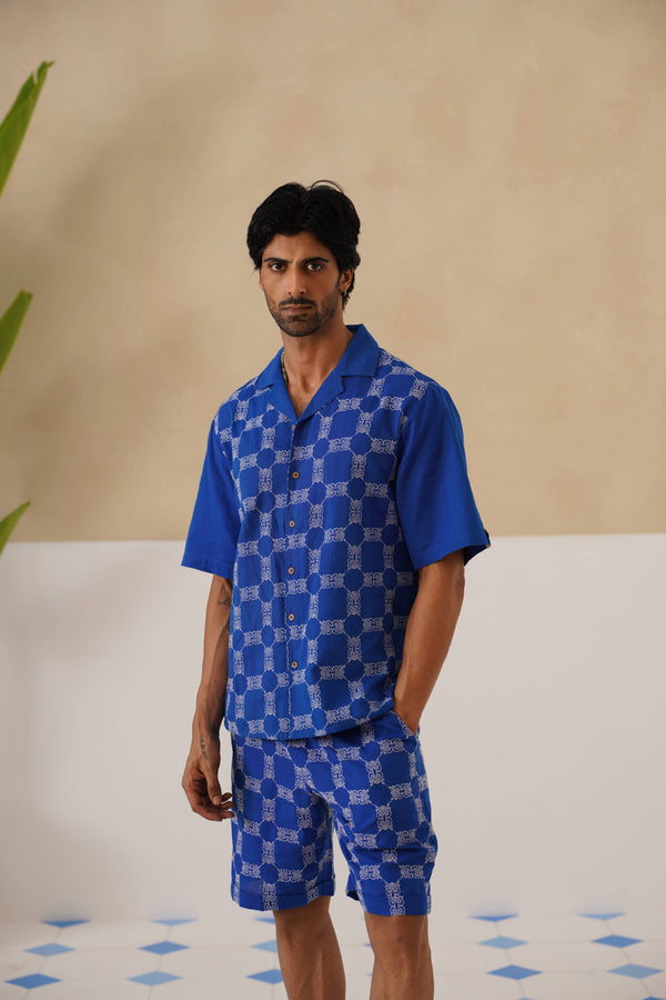 Knotty Krabs (Linen) Shirt - Deep Sea (Blue)