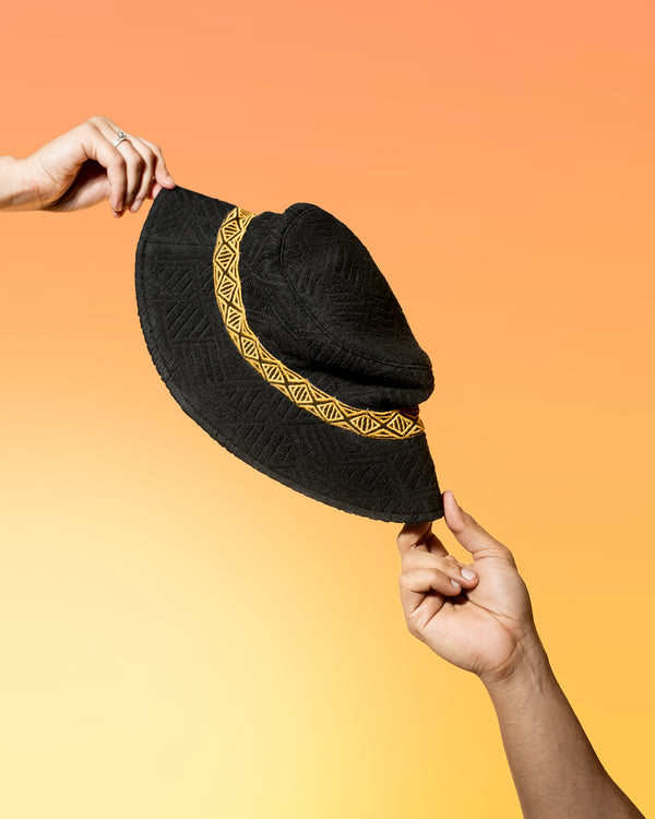 Winter Lattice Bucket Hat