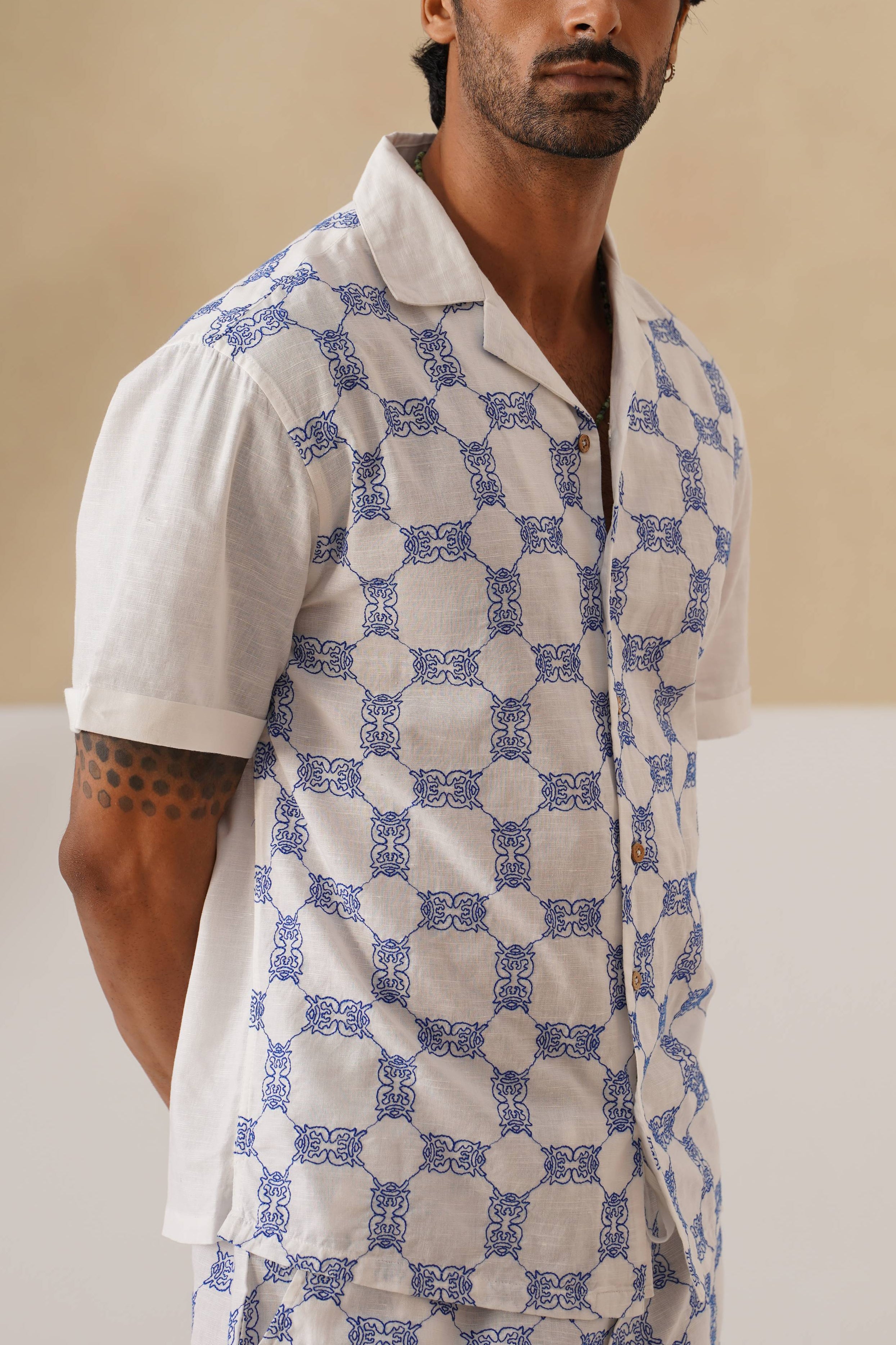 Knotty Krabs (Linen) Shirt - Salt (White)