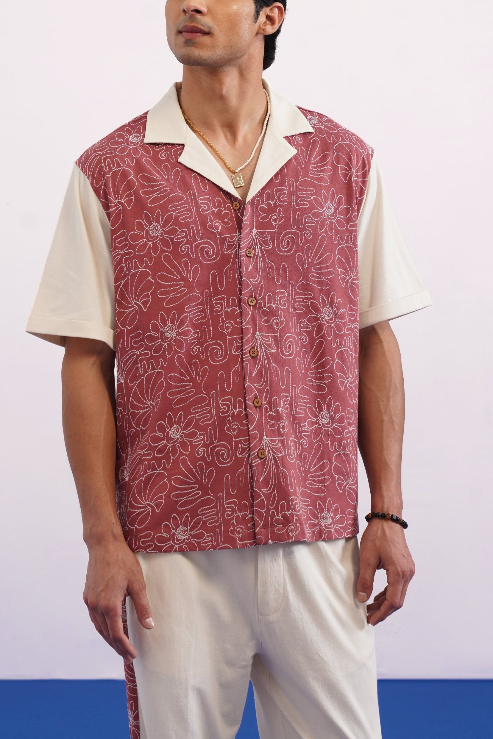 COASTAL GLYPH COTTON KNIT PJ CO-ORD SET - CREAMY CLOUD/APPLE BUTTER