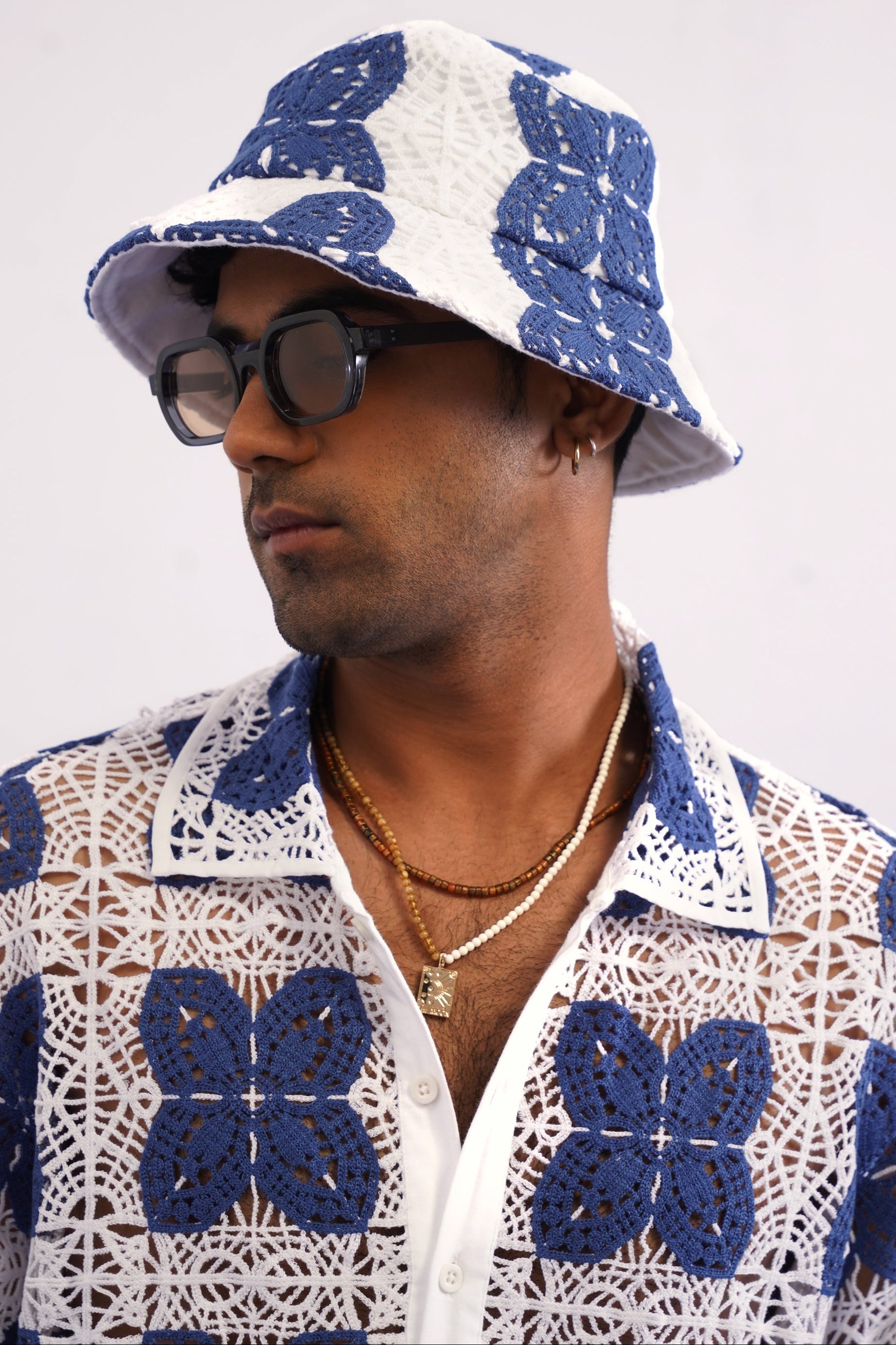 AZUR BLOOM GUIPURE BUCKET HAT - PORCELAIN NAVY